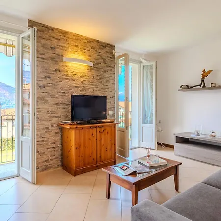 Di Lalla By Interhome Apartamento Lierna